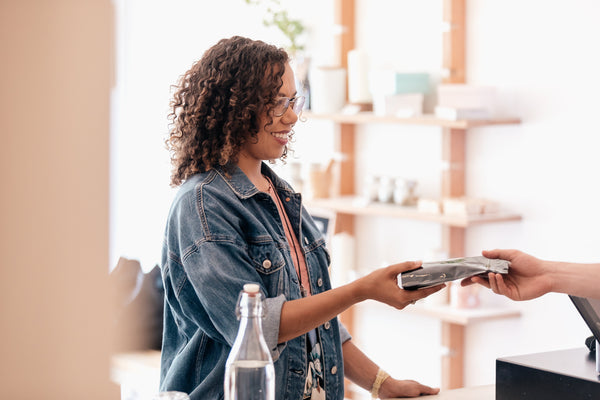 descubra o que vender na amazon antes de se cadastrar como vendedor do marketplace